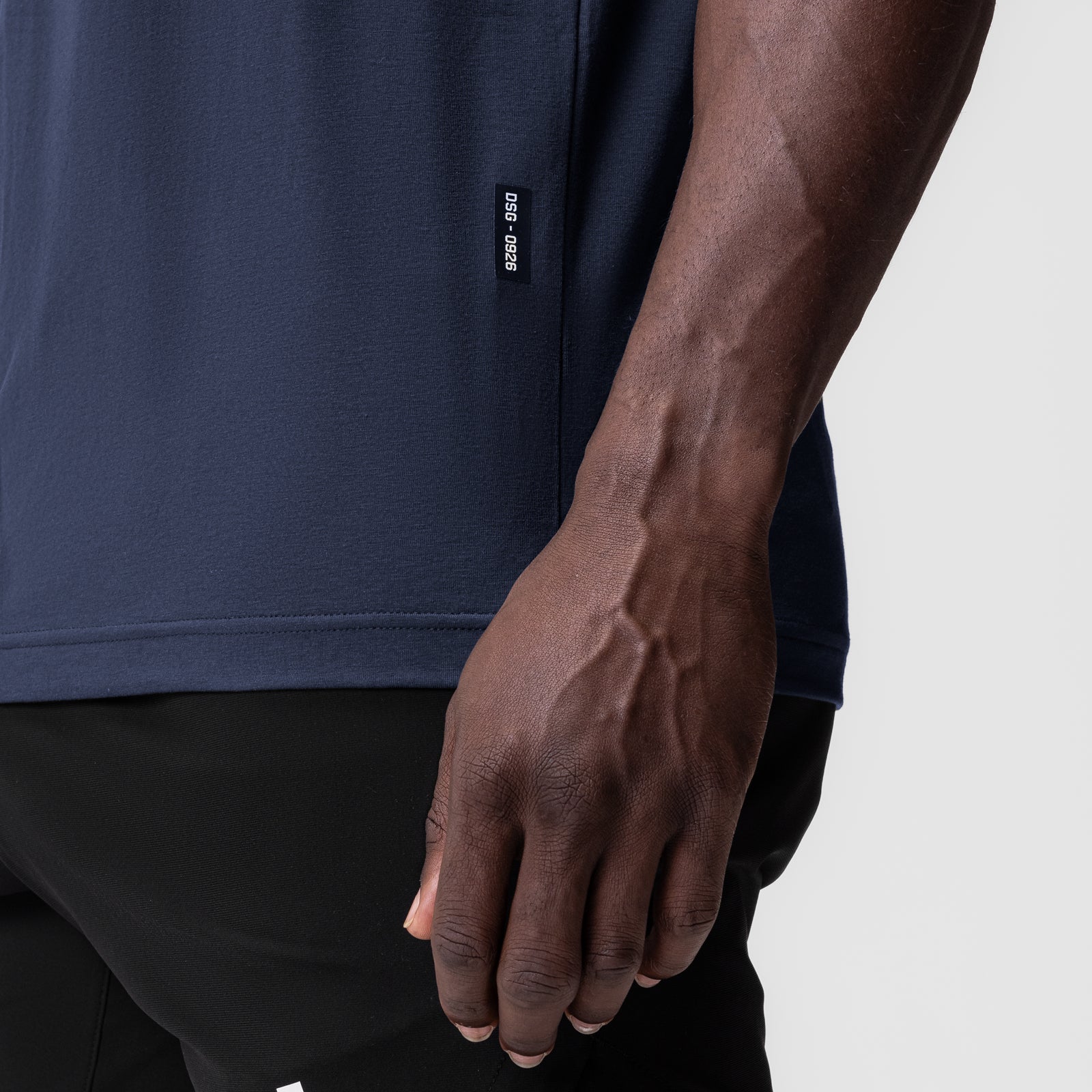 0926. Supima Muscle Tank - Navy