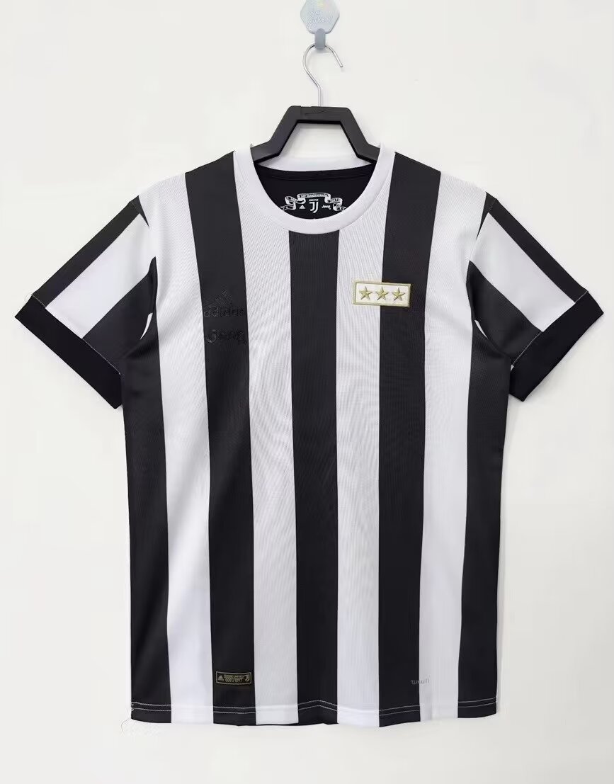Juventus 120 Anniversary Retro Jersey