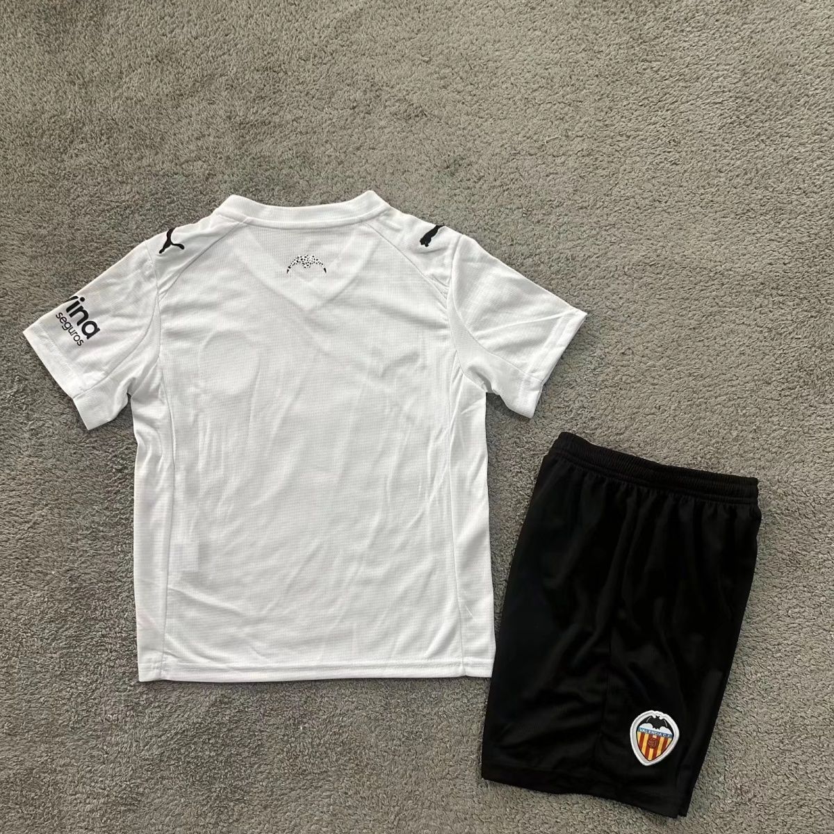 Kids Valencia Home Kits(Jersey+Shorts) 25/26