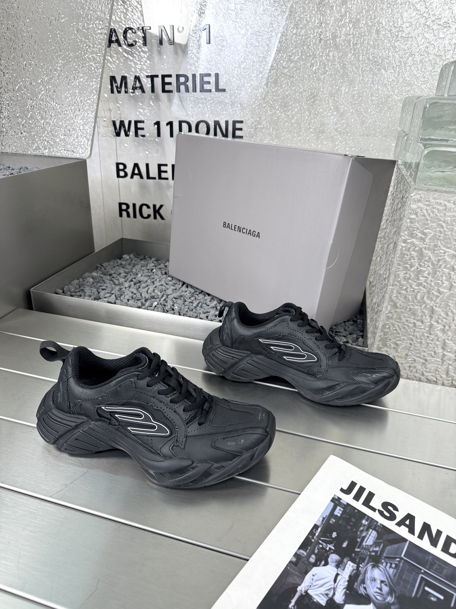 Balenciaga Monday Unisex Sneakers