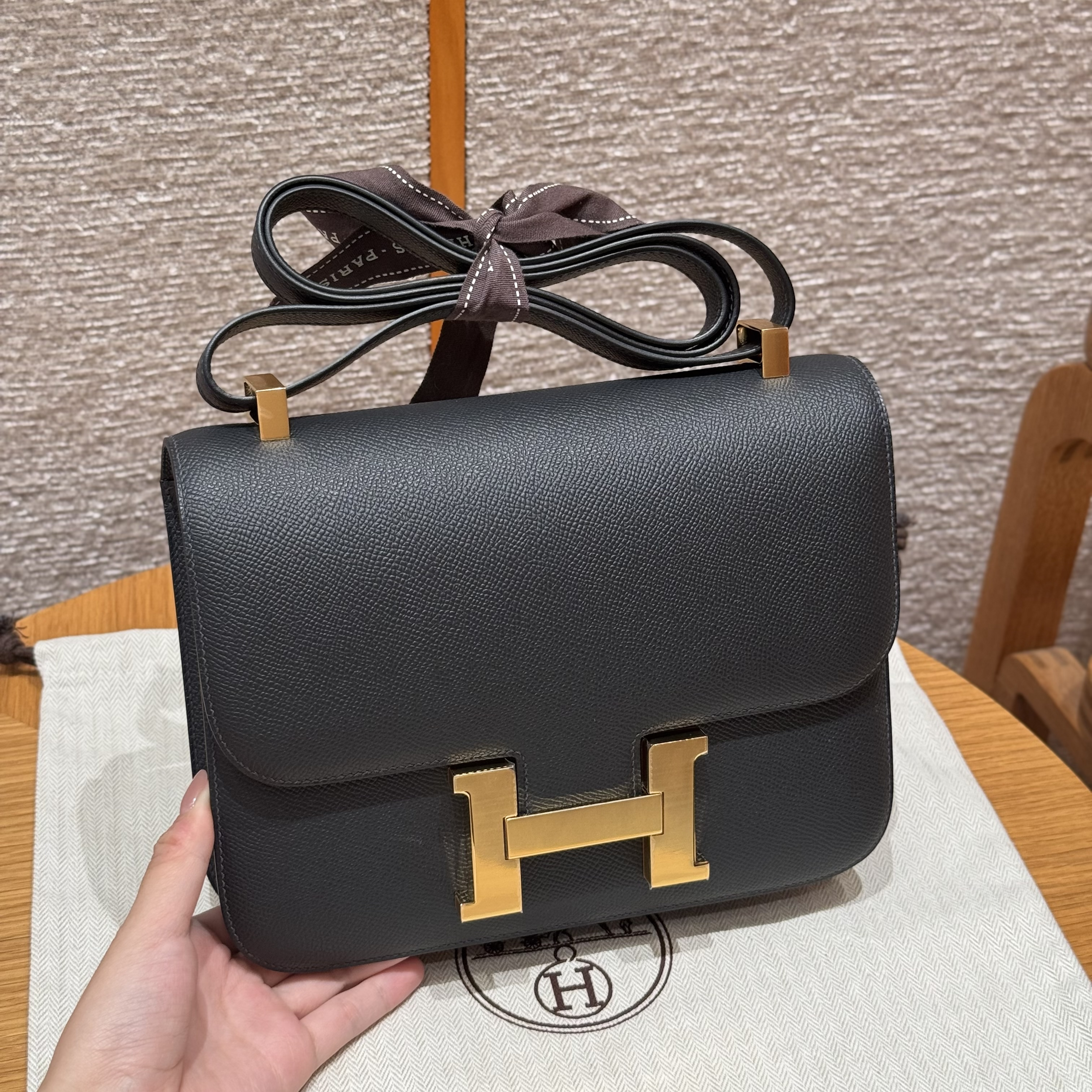 Hermes Black Epsom Constance 24