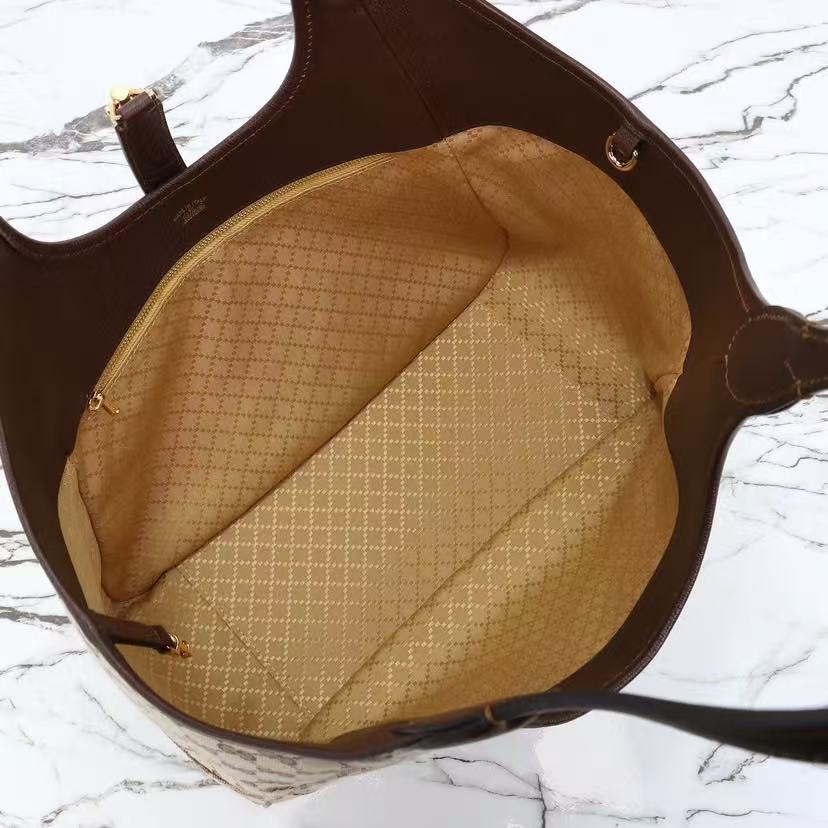 Gucci Mercato series tote bag