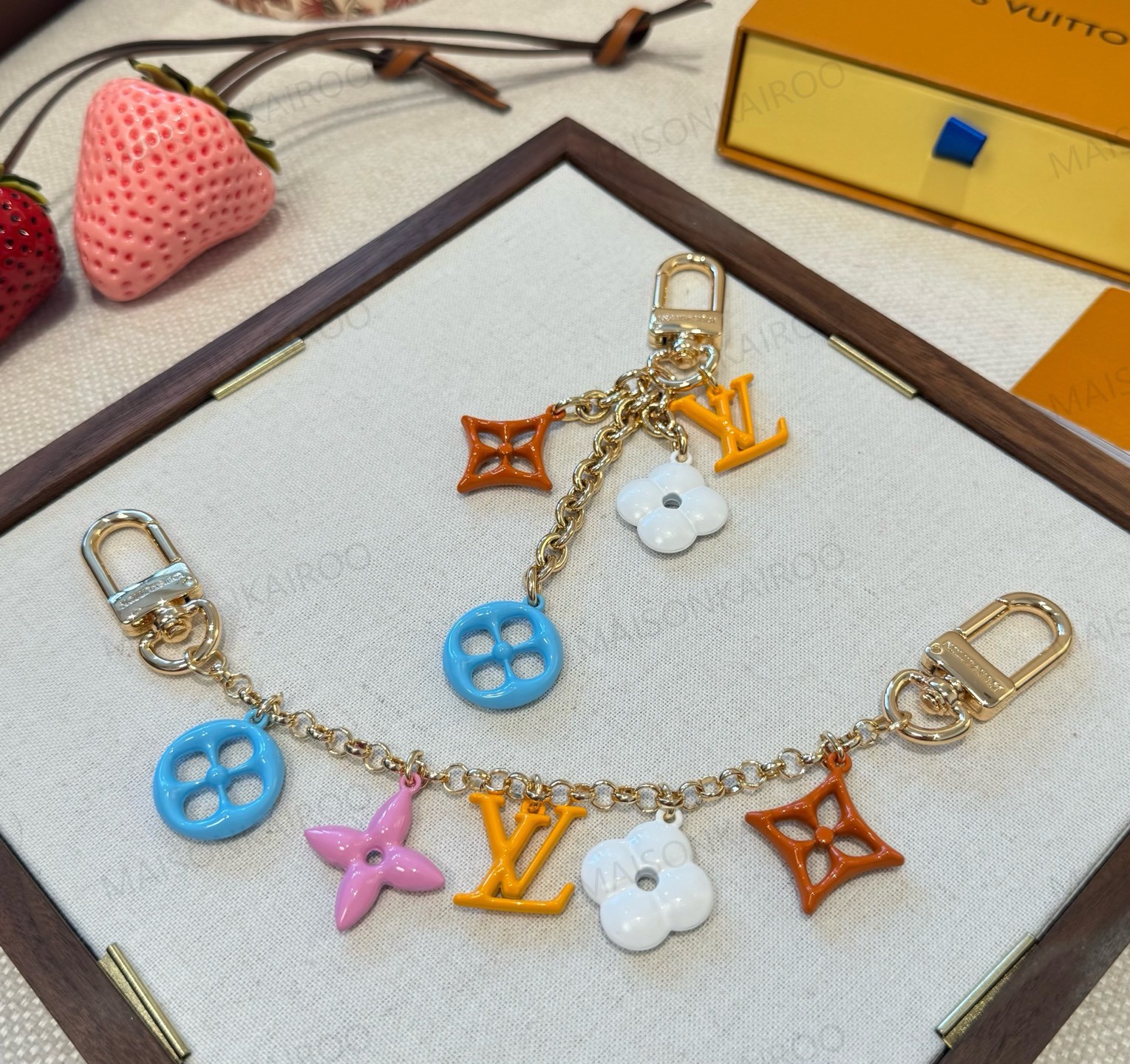 Louis Vuitton LV Pastel Enamel Flower Chain Bag Charm Keychain - KAIROO