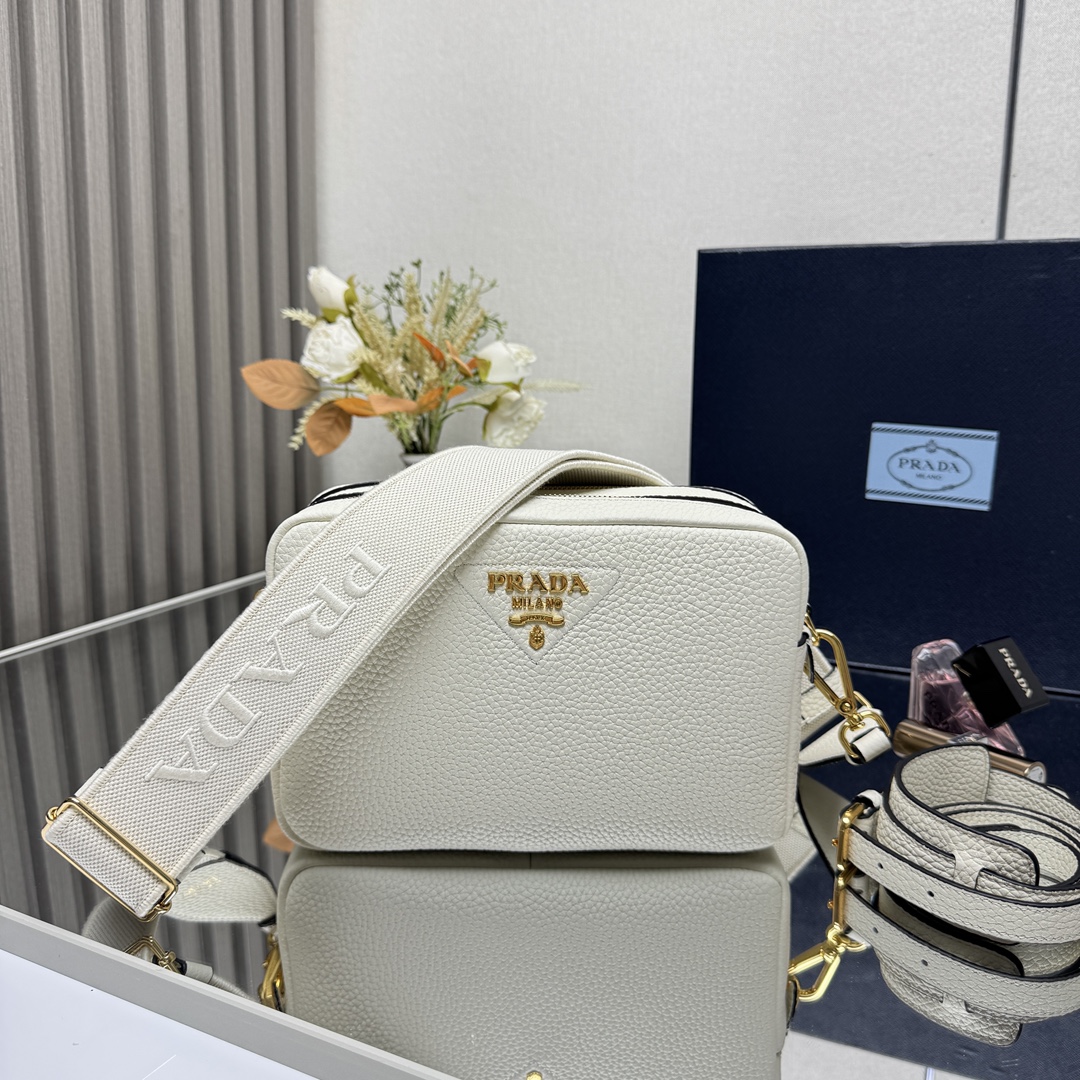 Prada Small leather shoulder bag-White 1BH082