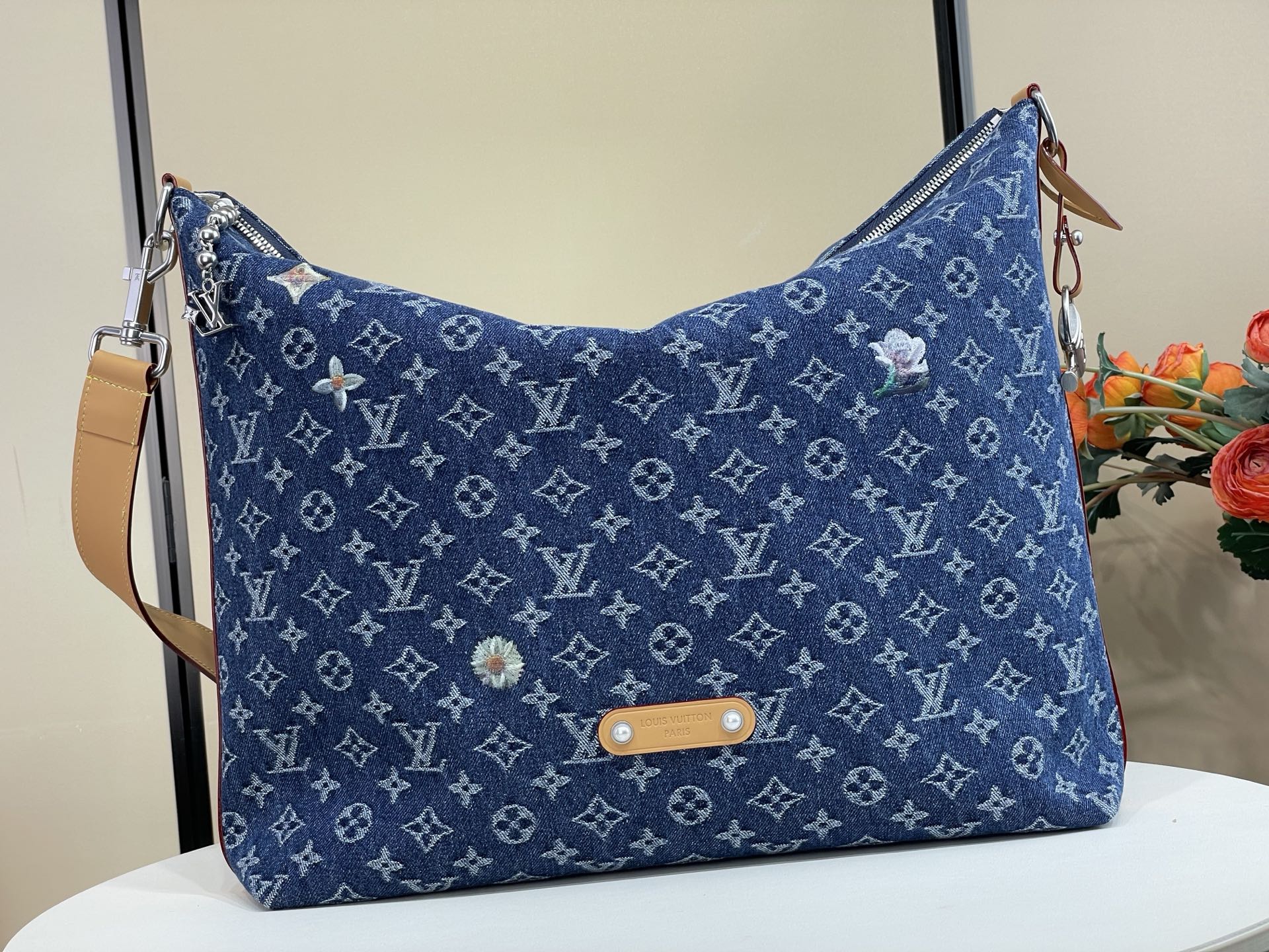 Louis Vuitton VAGABOND HOBO handbag