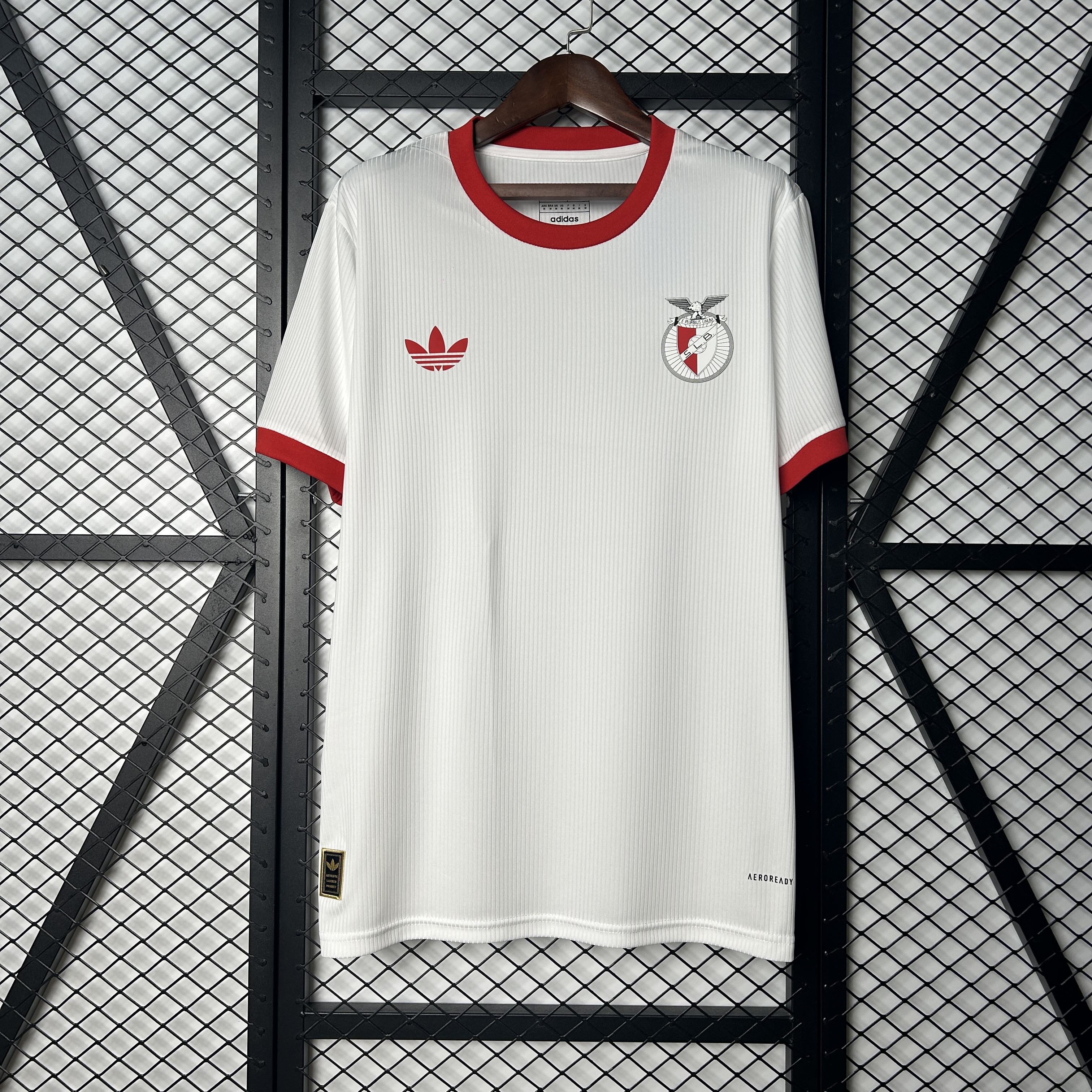SL Benfica Commemorative Edition Man Jersey 25/26