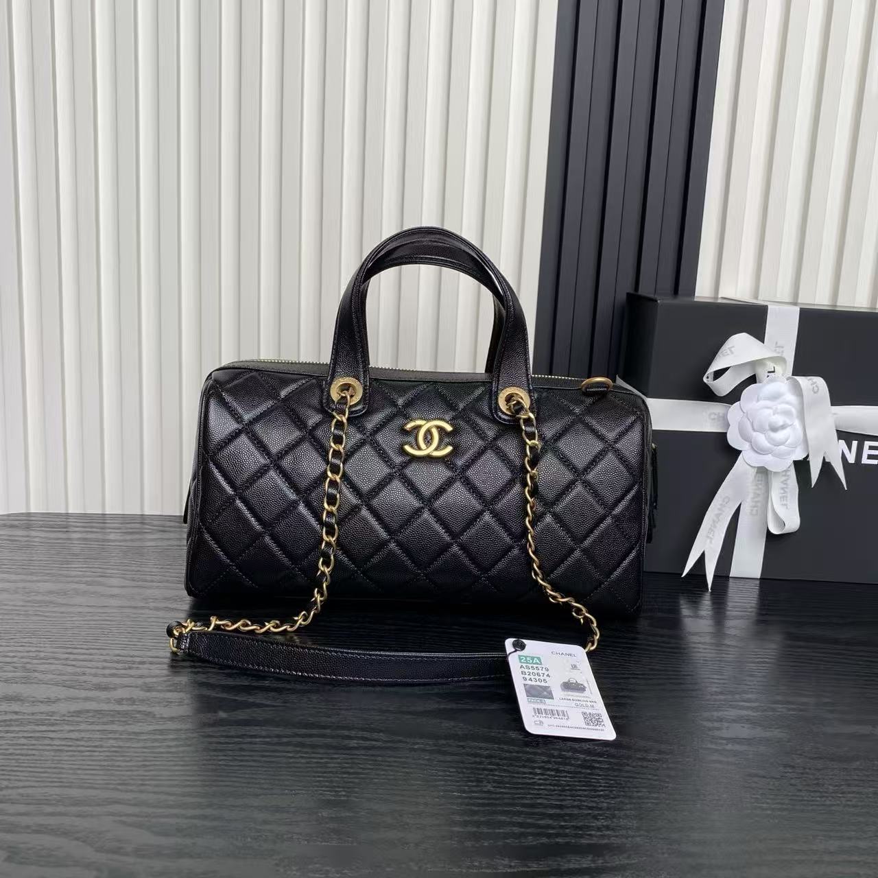 Chanel 2025 new bowling handbag crossbody bag