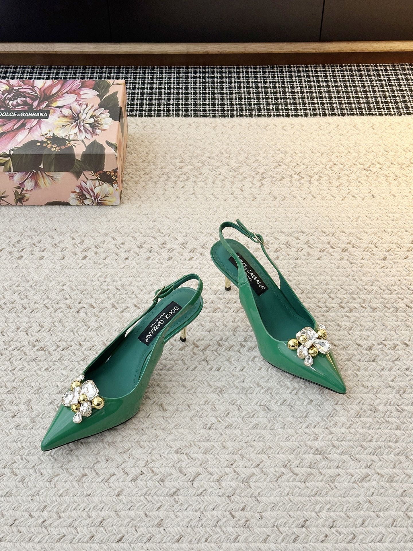 Dolce&Gabbana patent leather crystal slingback pumps
