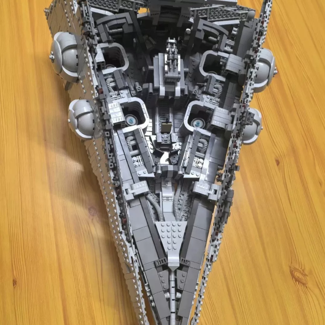 MOC 14601 - Constrictor II - Playable Interdictor Cruiser