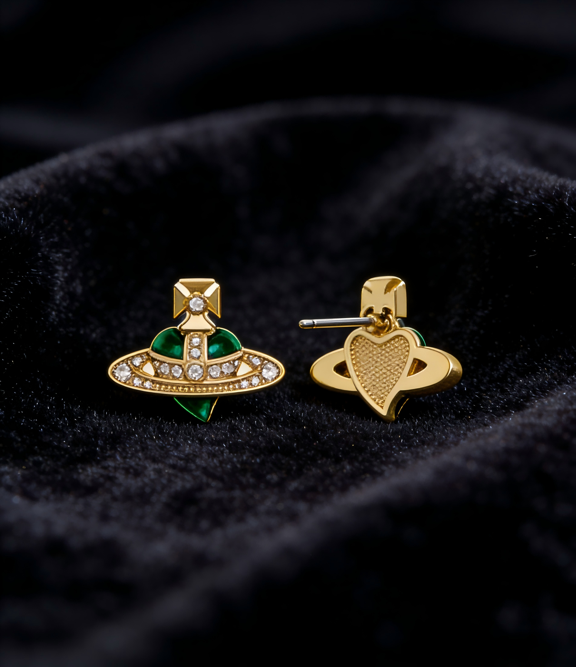 2026 New Vivienne Westwood Green Heart Saturn Stud Earrings for Women, Luxury Crystal Saturn Orb Jewelry, Trendy Y2K Aesthetic Ear Accessories
