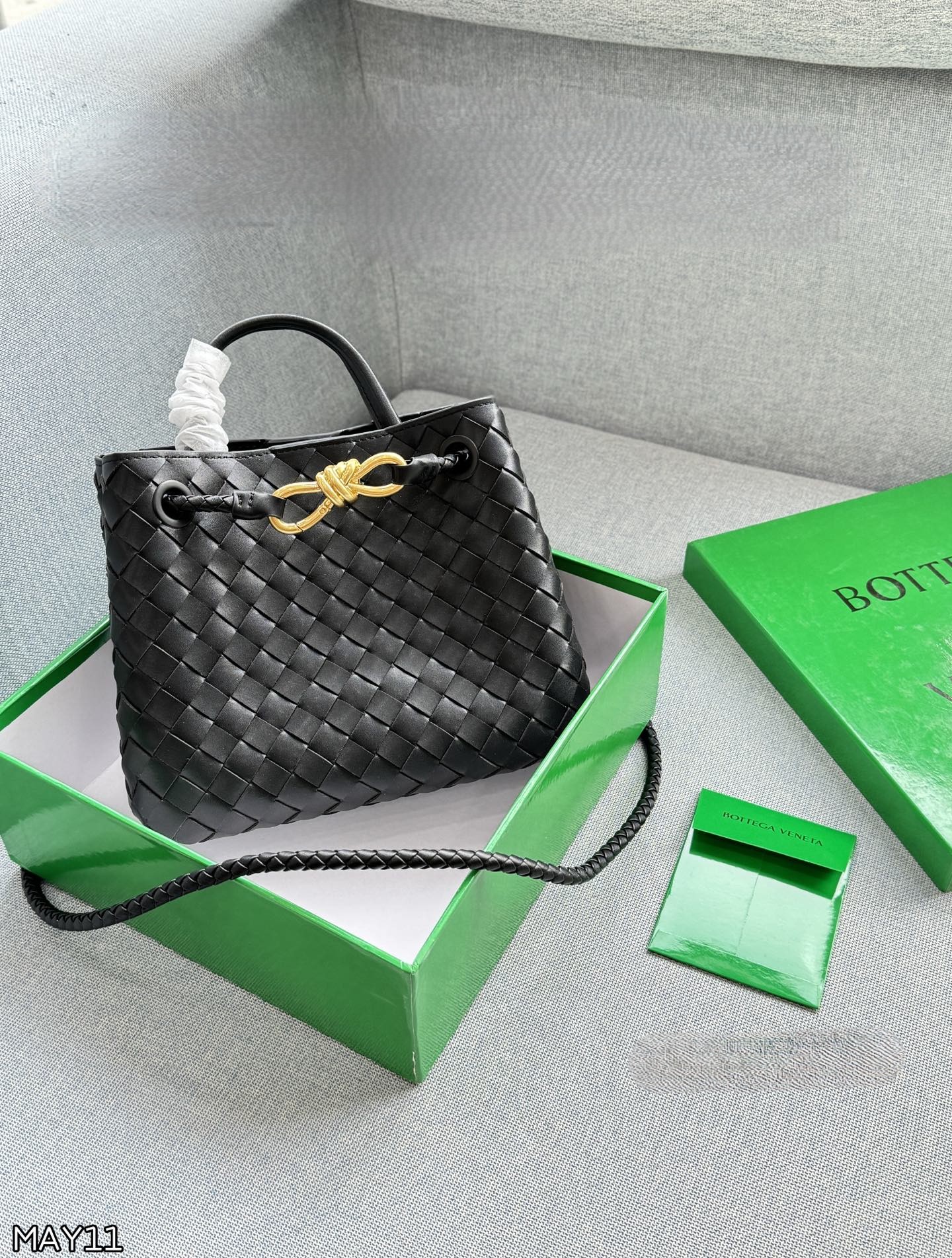 Bottega Veneta Intrecciato Leather Andiamo Woven Strap Knot Drawstring Bucket Top Handle Bag - KAIROO