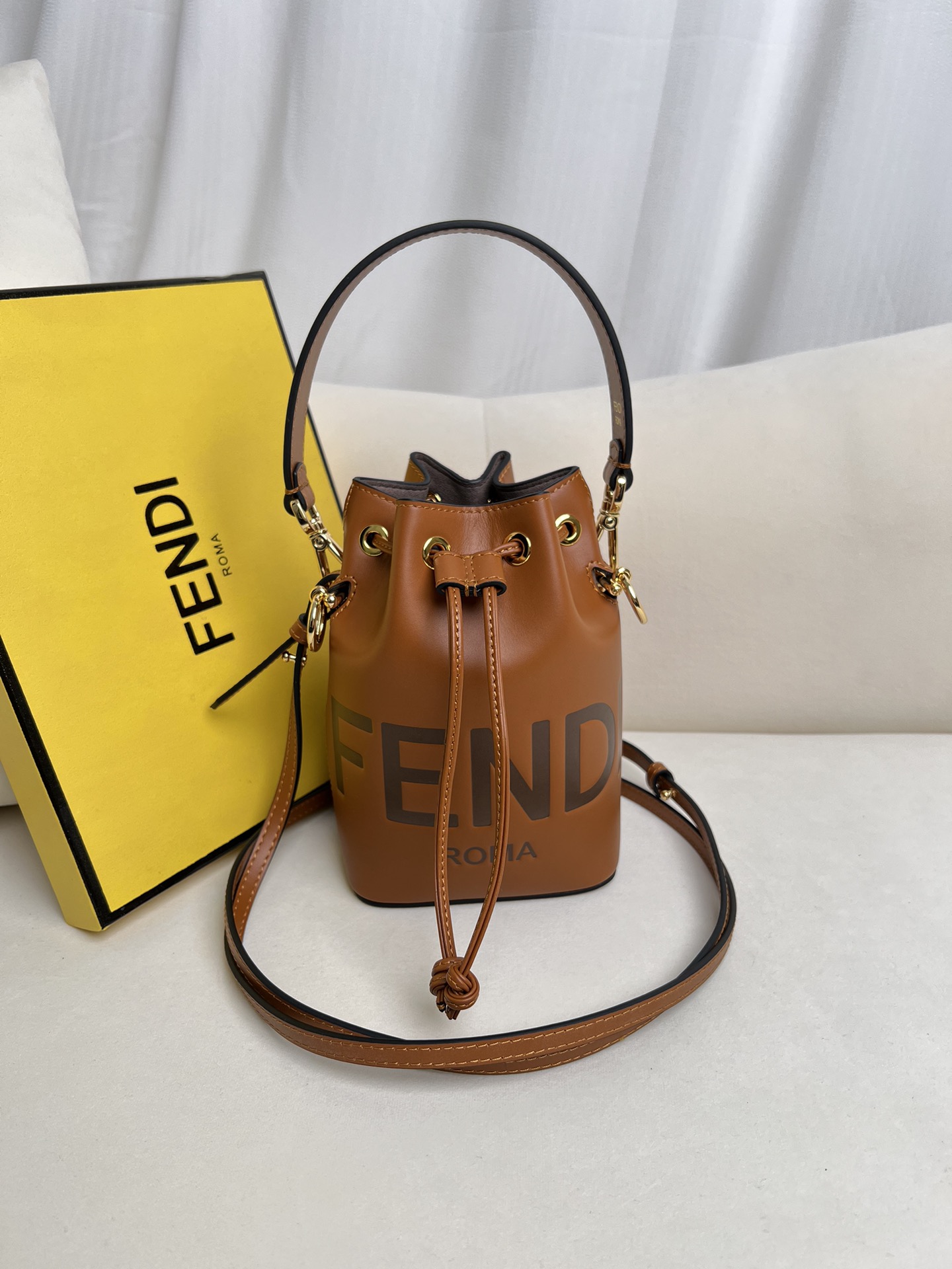Fendi Mon Tresor Shoulder Bag in brown leather