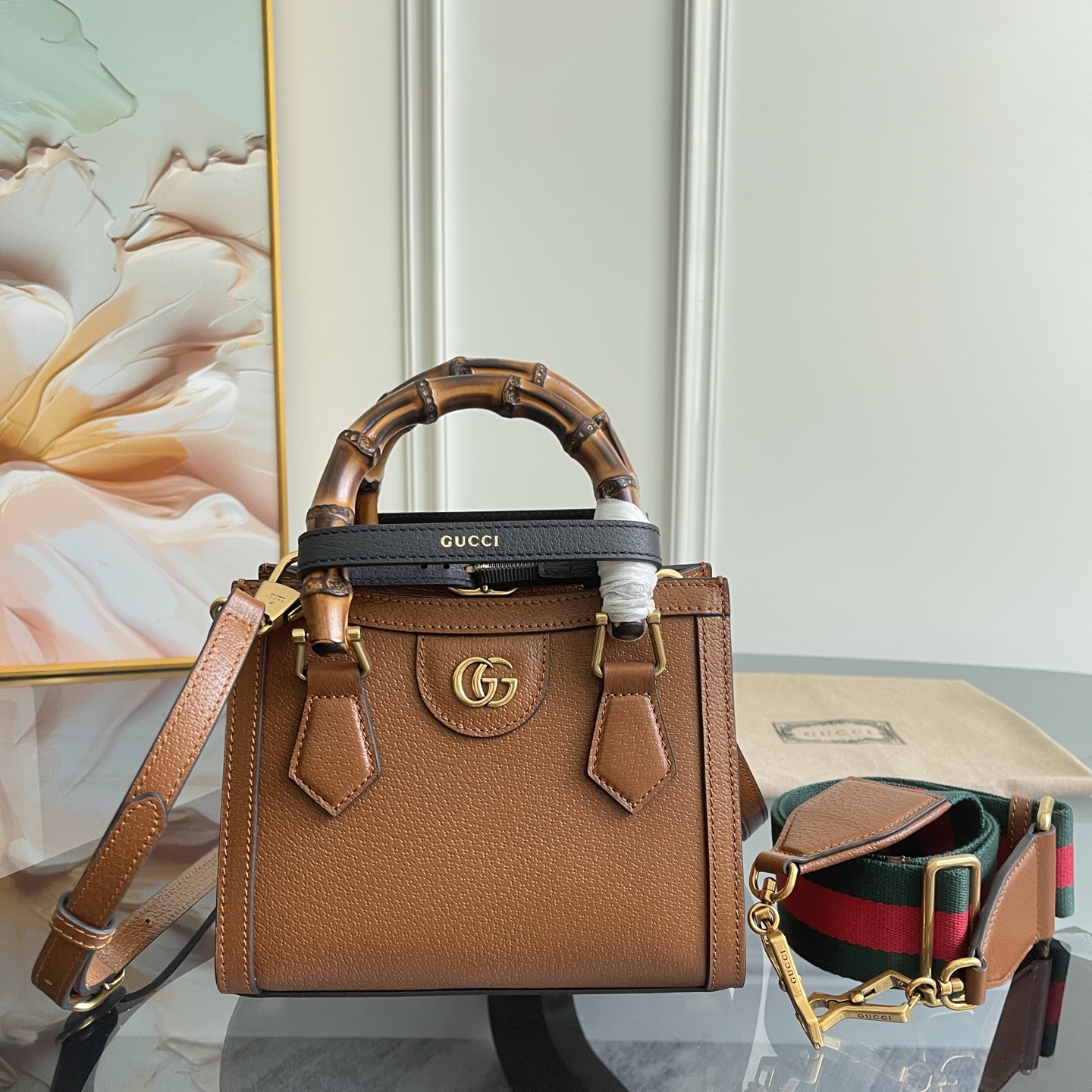 Gucci Diana small tote bag 702732