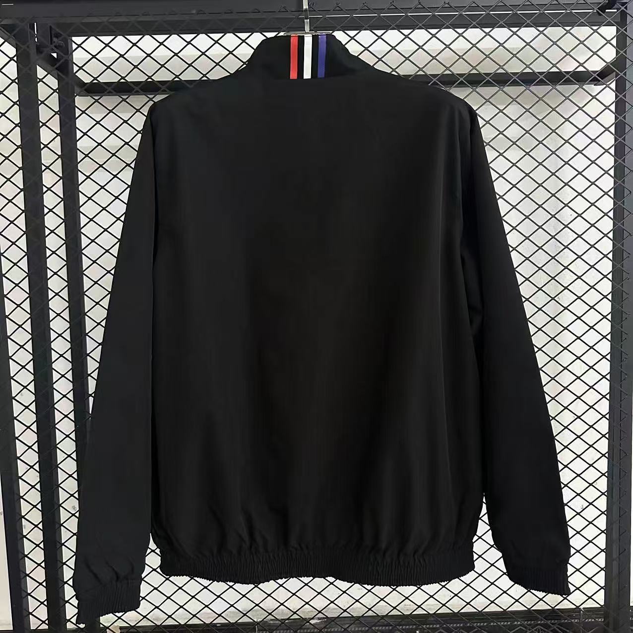 Manchester United Double-Sided Training Windbreaker 2025