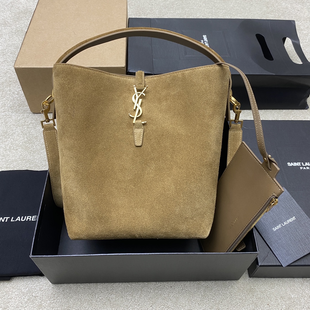 Saint Laurent LE 37 Large Bucket Bag in Suede-Gold leaf 742828