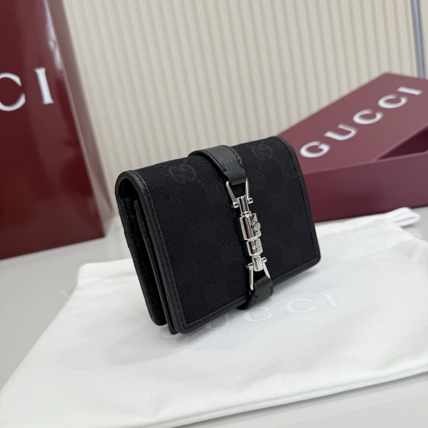 Gucci Jackie medium wallet 867166