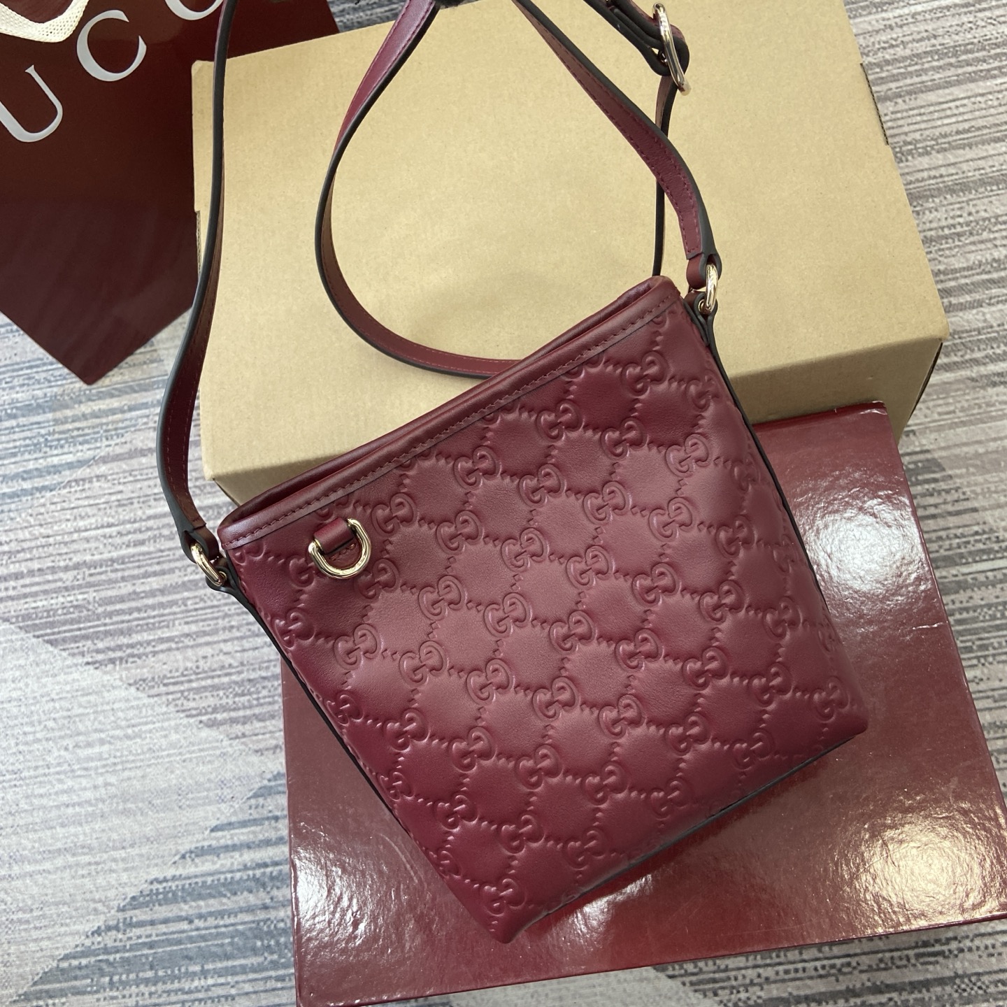 Gucci Bags GG Emblem GG Embossed Leather 847090