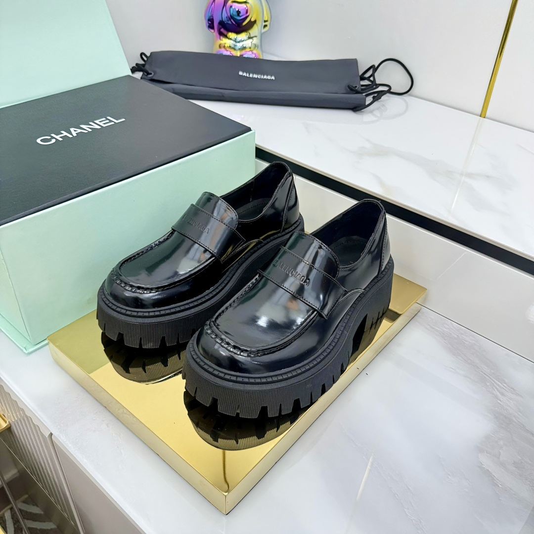 Balenciaga Trooper Black Shiny Leather Lug Sole Chunky Platform Square Toe Loafers - KAIROO