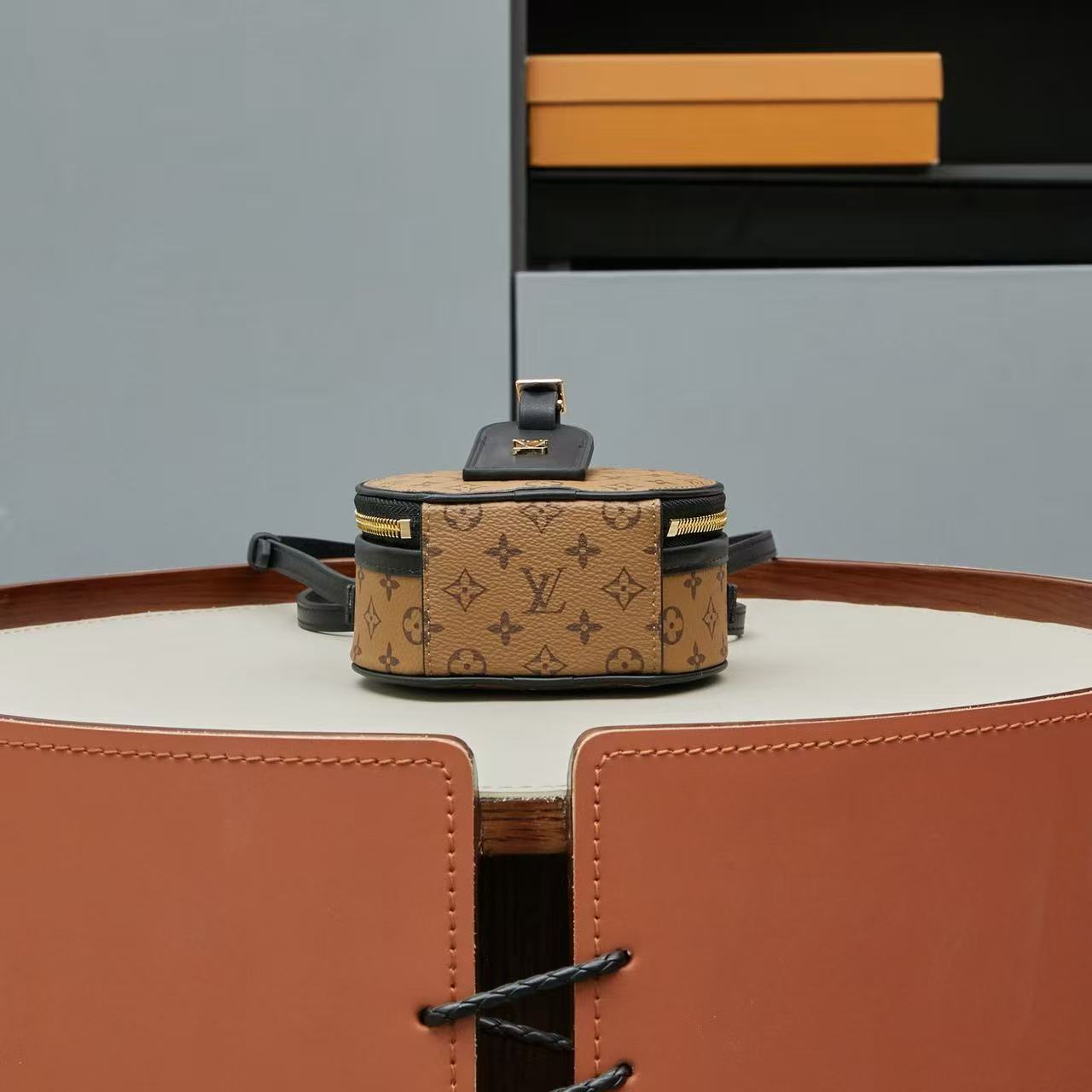 Louis Vuitton Mini Boite Chapeau handbag
