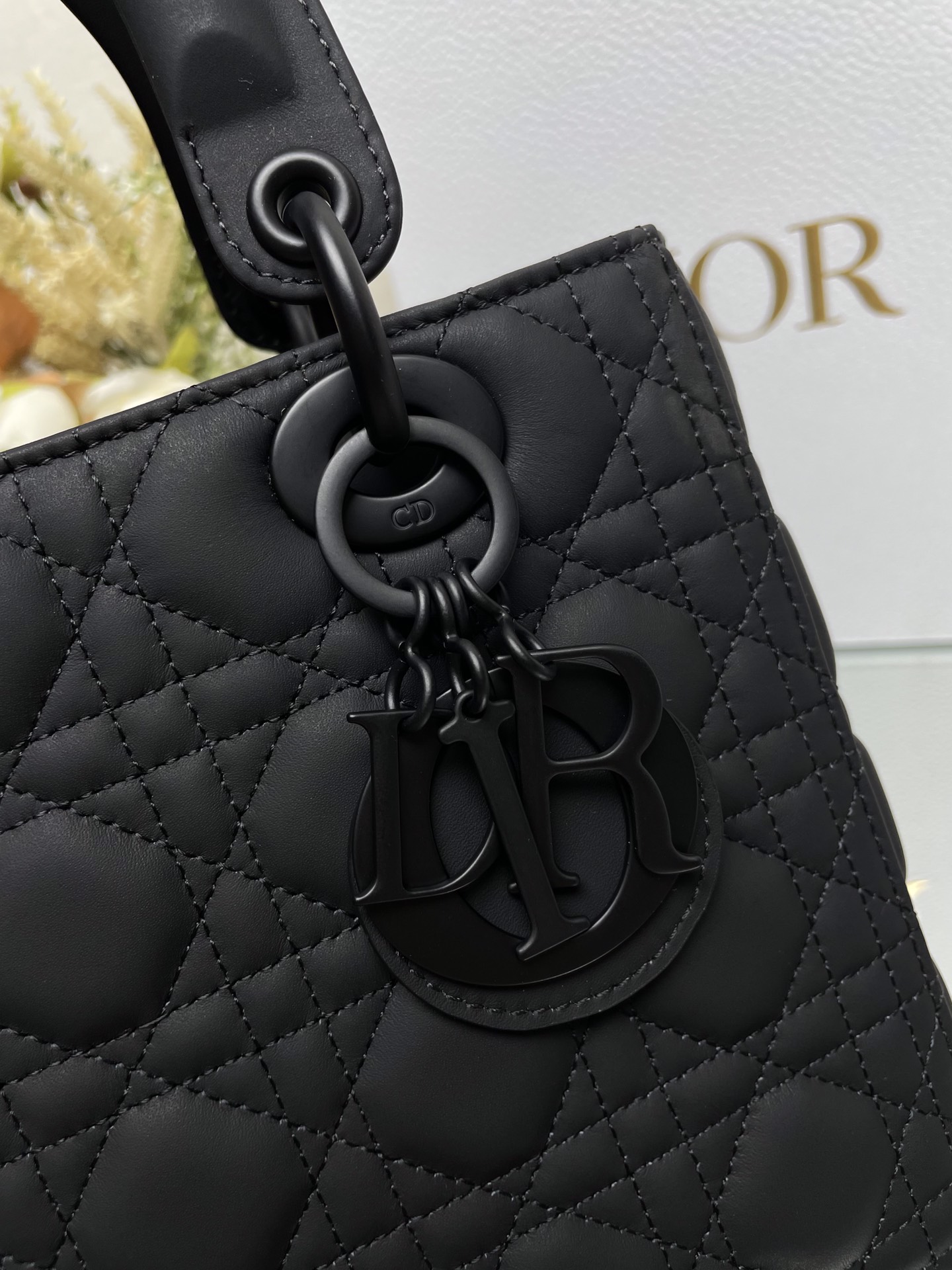 Medium Lady Dior Bag in Black Outramatte Cannage Calfskin 