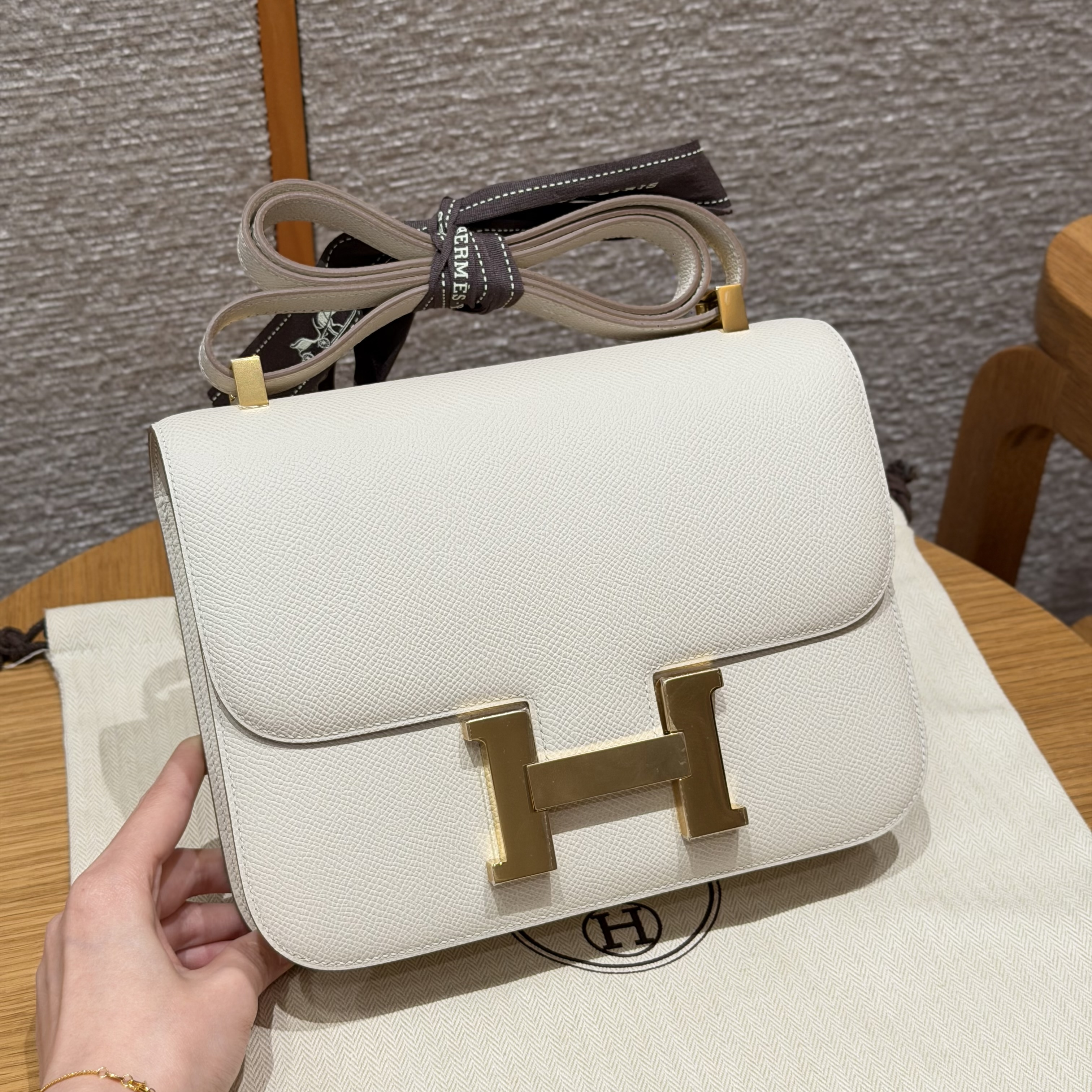 Hermes Craie Epsom Constance 24