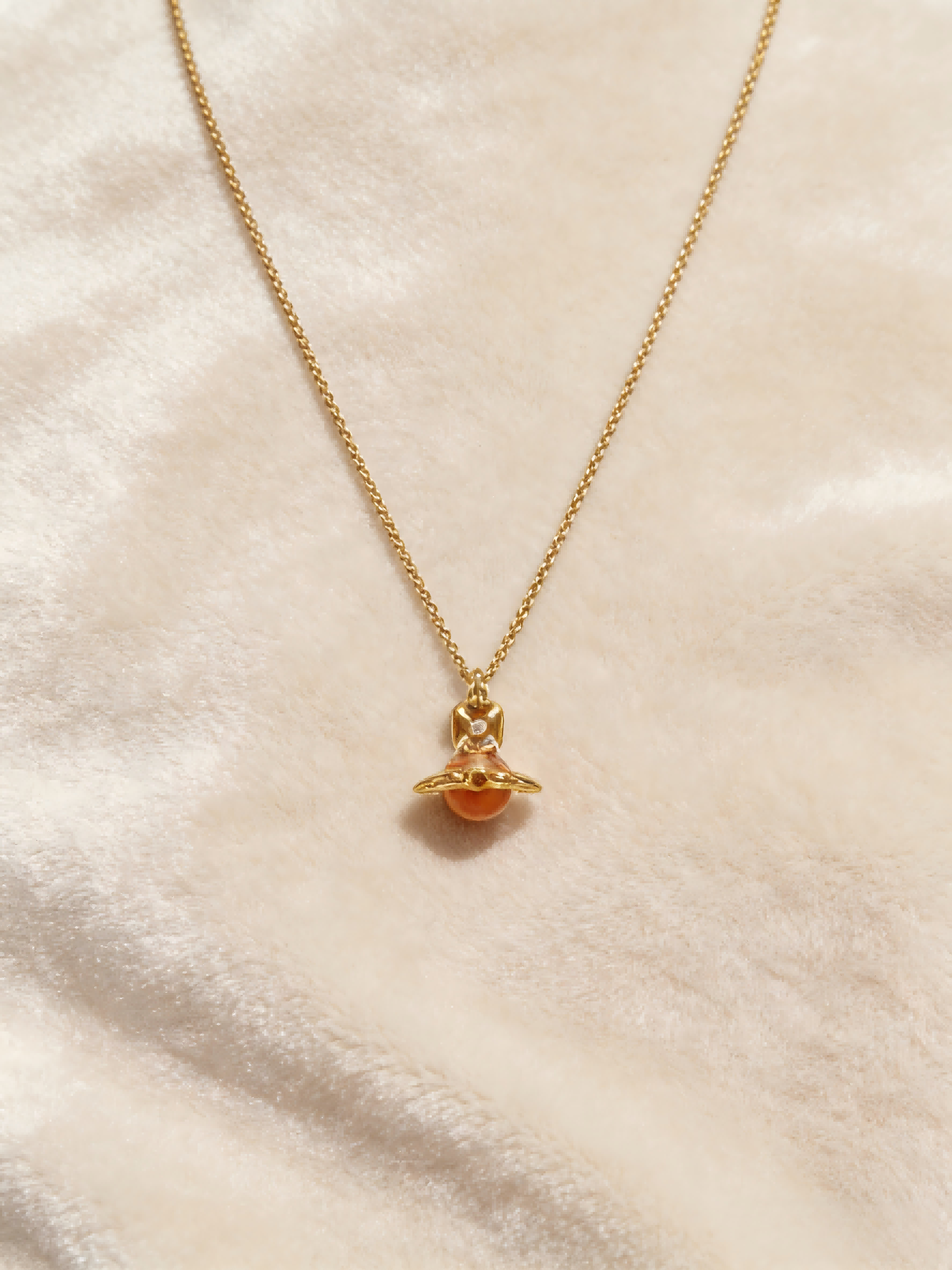 2026 New Gold-Tone Mini Orb Necklace, Orange Bead Accent Pendant, Dainty Vintage Jewelry for Daily Wear