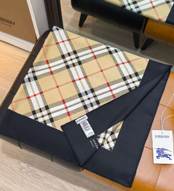Burberry Check Silk Square 90cm