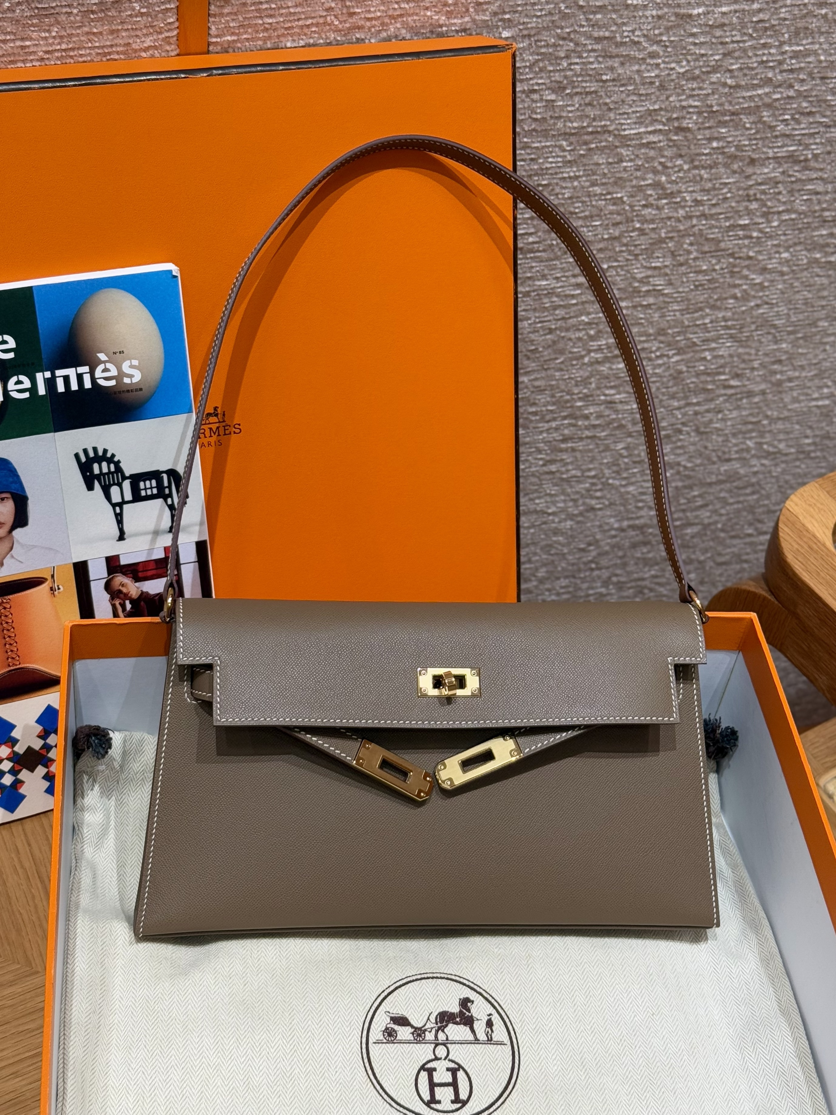 Hermes Etoupe Madame Kelly Elan