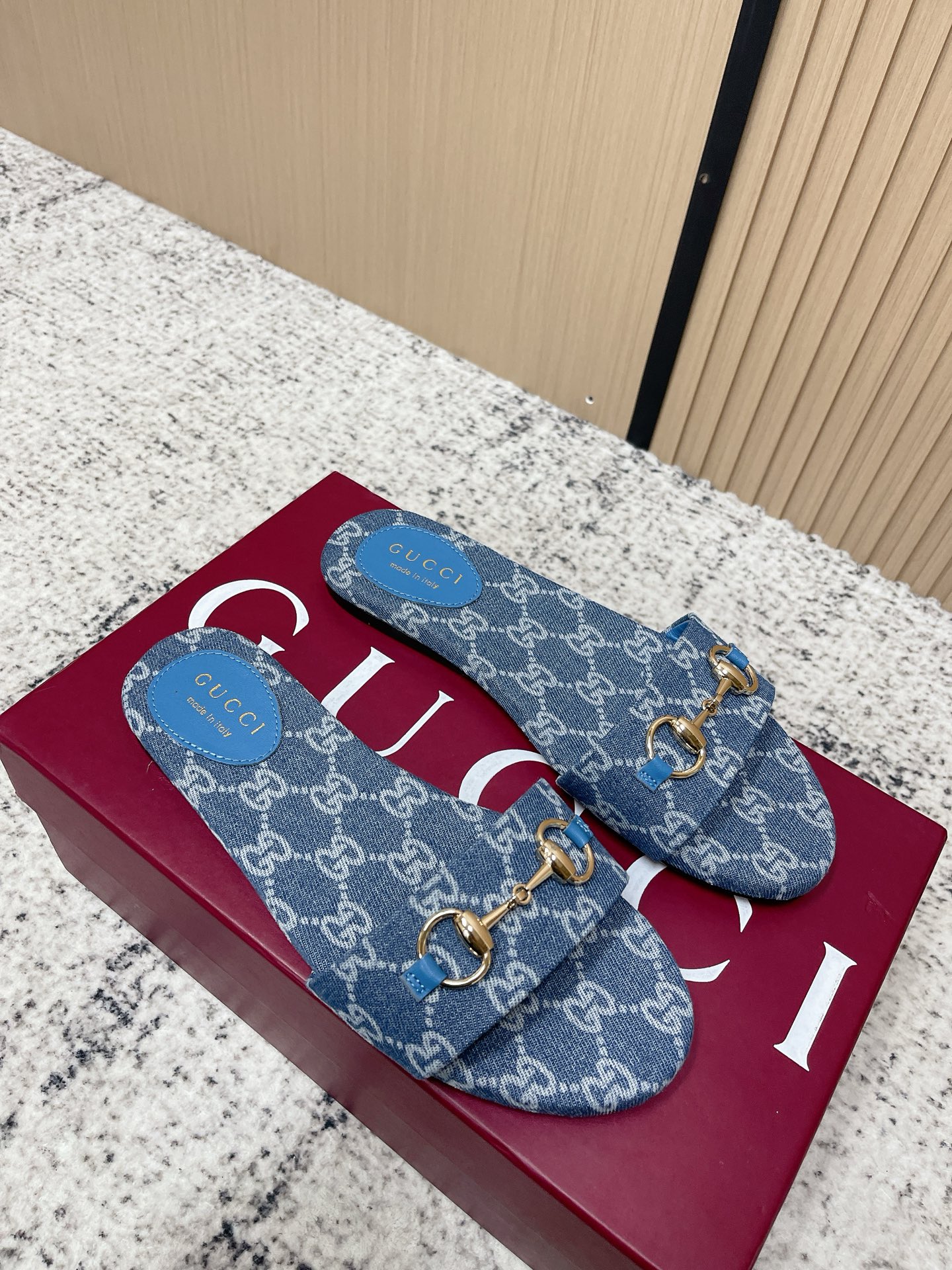 Women's Gucci Flat slide sandal with Horsebit-Blue