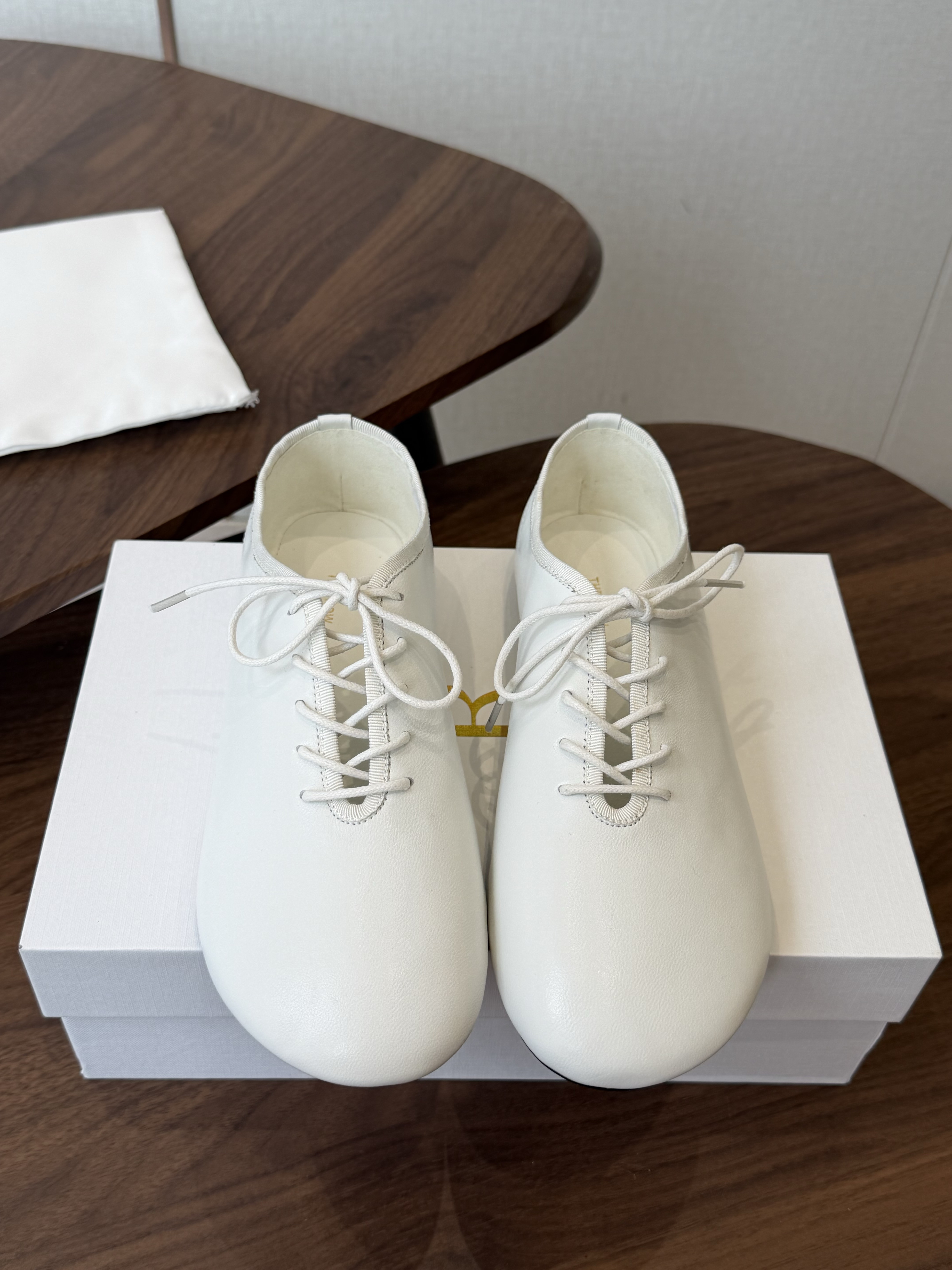 The Row Low Lambskin Race-up Loafer