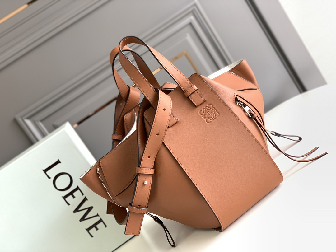 Loewe Small Hammock in Classic Calfskin-Brown