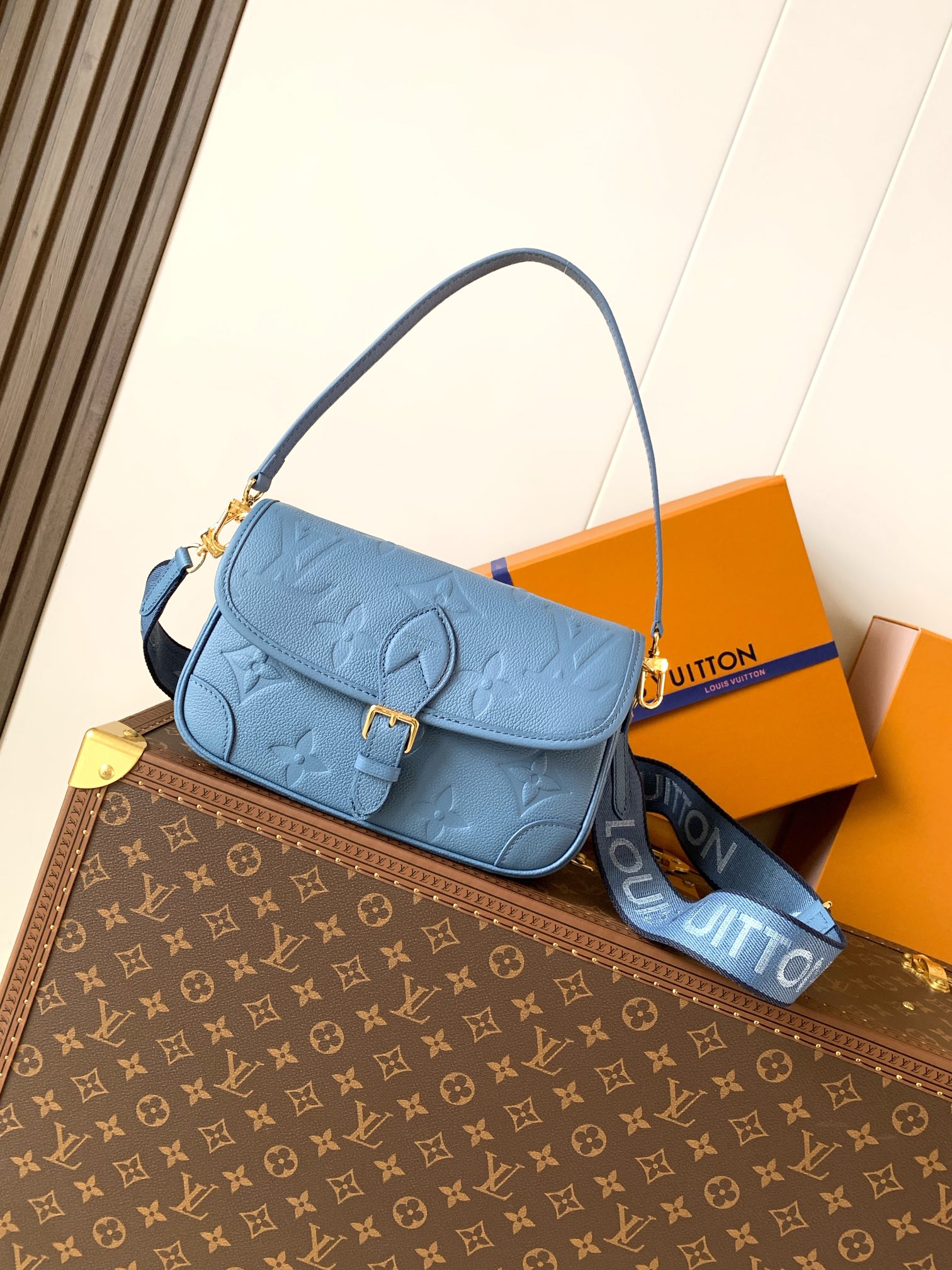 M27362 Monogram Empreinte DANE Shoulder Bag-Blue Jean
