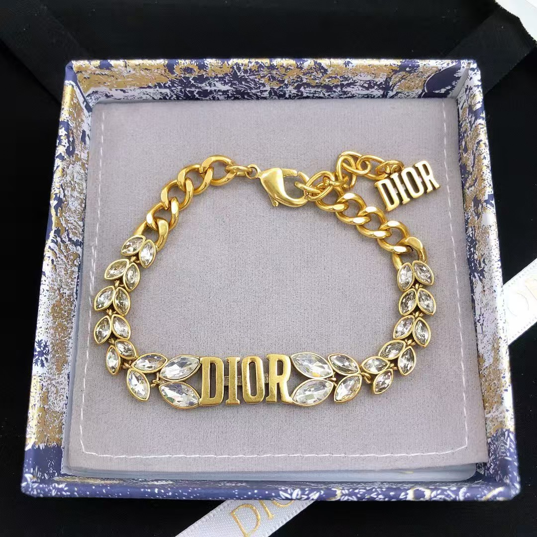 Dior Dior Crystal Leaf Bracelet in Gold-Finish Metal - KAIROO
