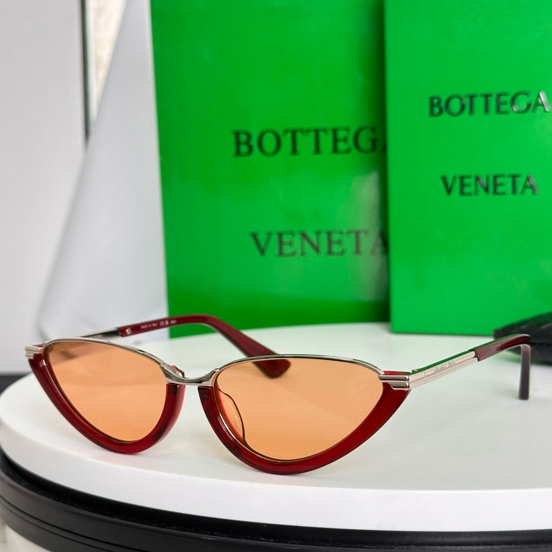 Bottega Sunglasses