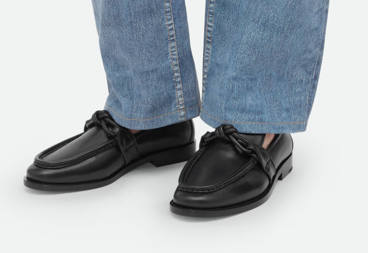Bottega Unisex Astaire Leather Loafer in Black