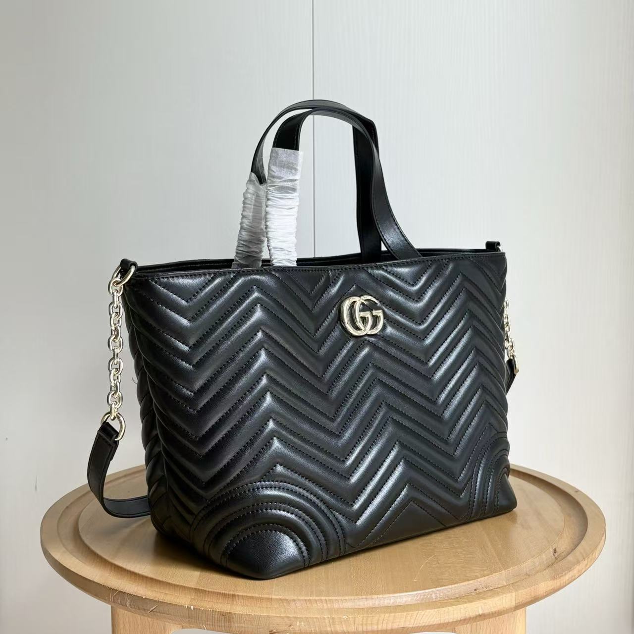 Gucci new shoulder bag/handbag