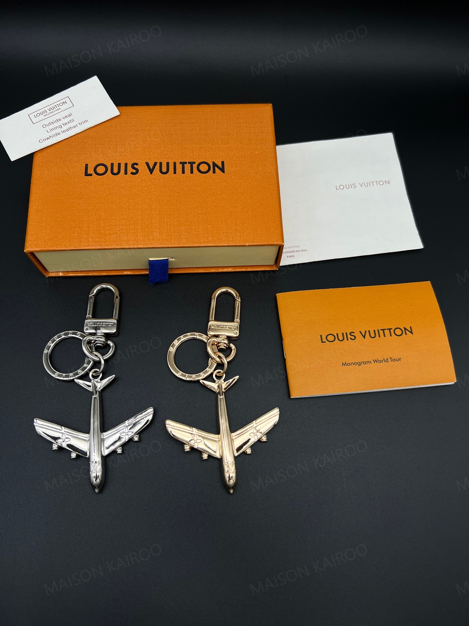 Louis Vuitton LV Airplane Metal Bag Charm Keychain - KAIROO