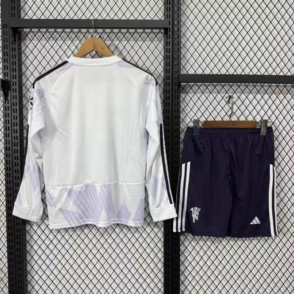Kids Man United 25/26 Away long sleeve Kit 16-28