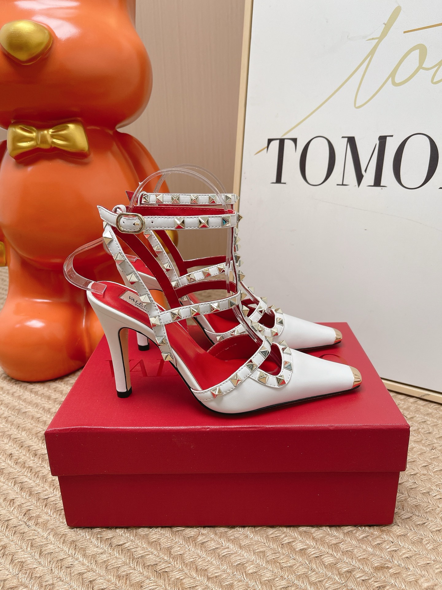 Valentino 2026 New Rockstud Heeled Sandal