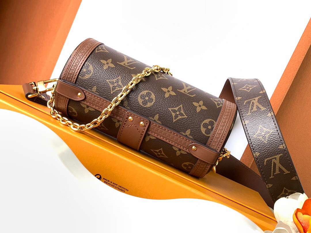 Louis Vuitton LV Papillon Trunk M81485