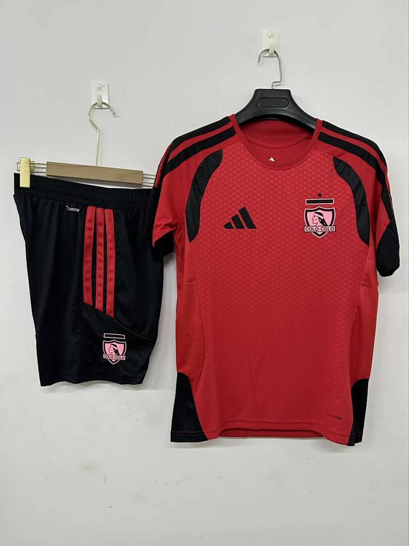 Colo Colo training football jersey 26/27
