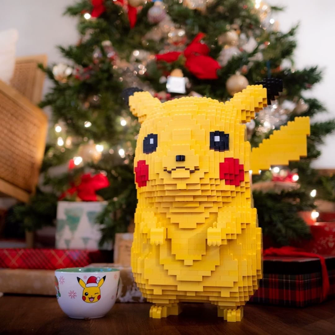 2569Pcs MOC Pikachu