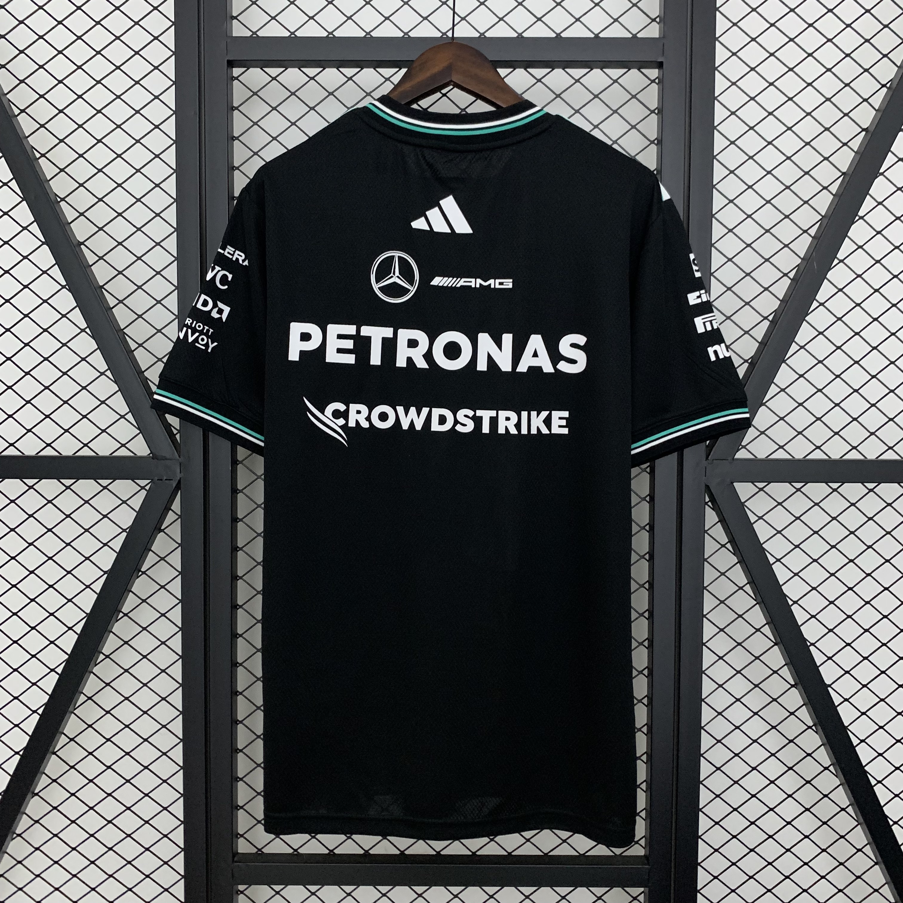 2025 F1 Mercedes-AMG Petronαs S-5XL