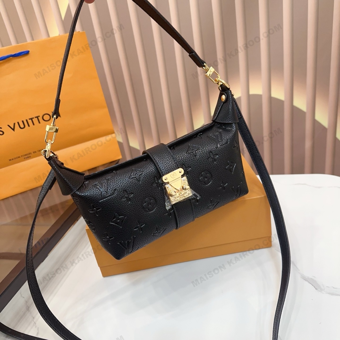Louis Vuitton LV Pochette Mia Black Monogram Empreinte Leather S-Lock Baguette Hobo Croissant Shoulder Bag - KAIROO