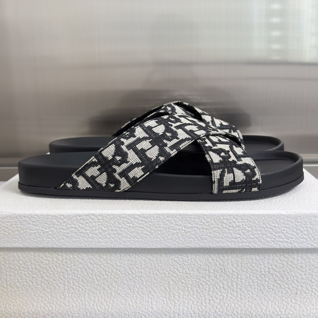 Men's Dior Aqua Classic Slide