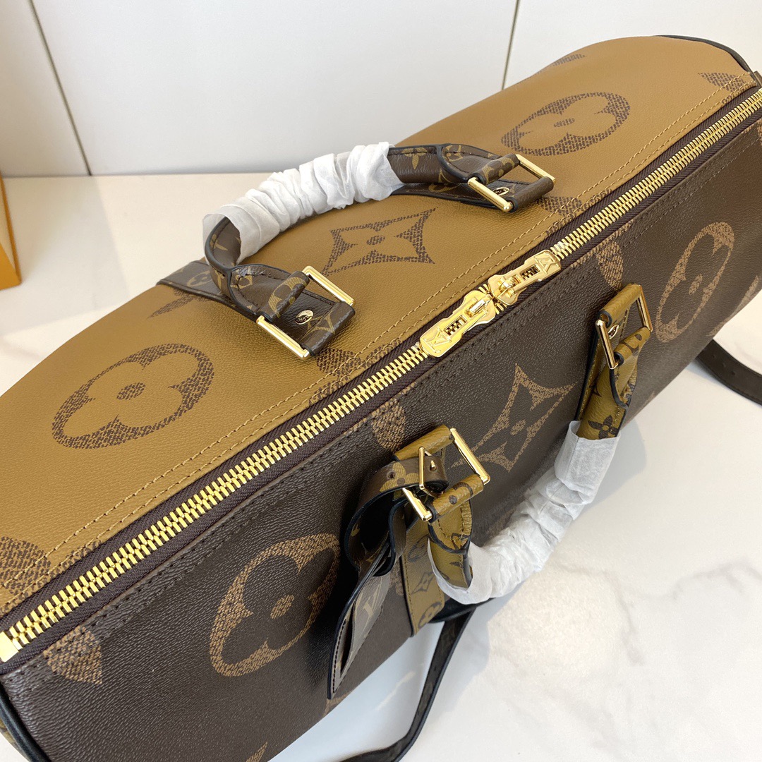 Louis Vuitton LV Keepall Bandouliere 45 Travel Bag