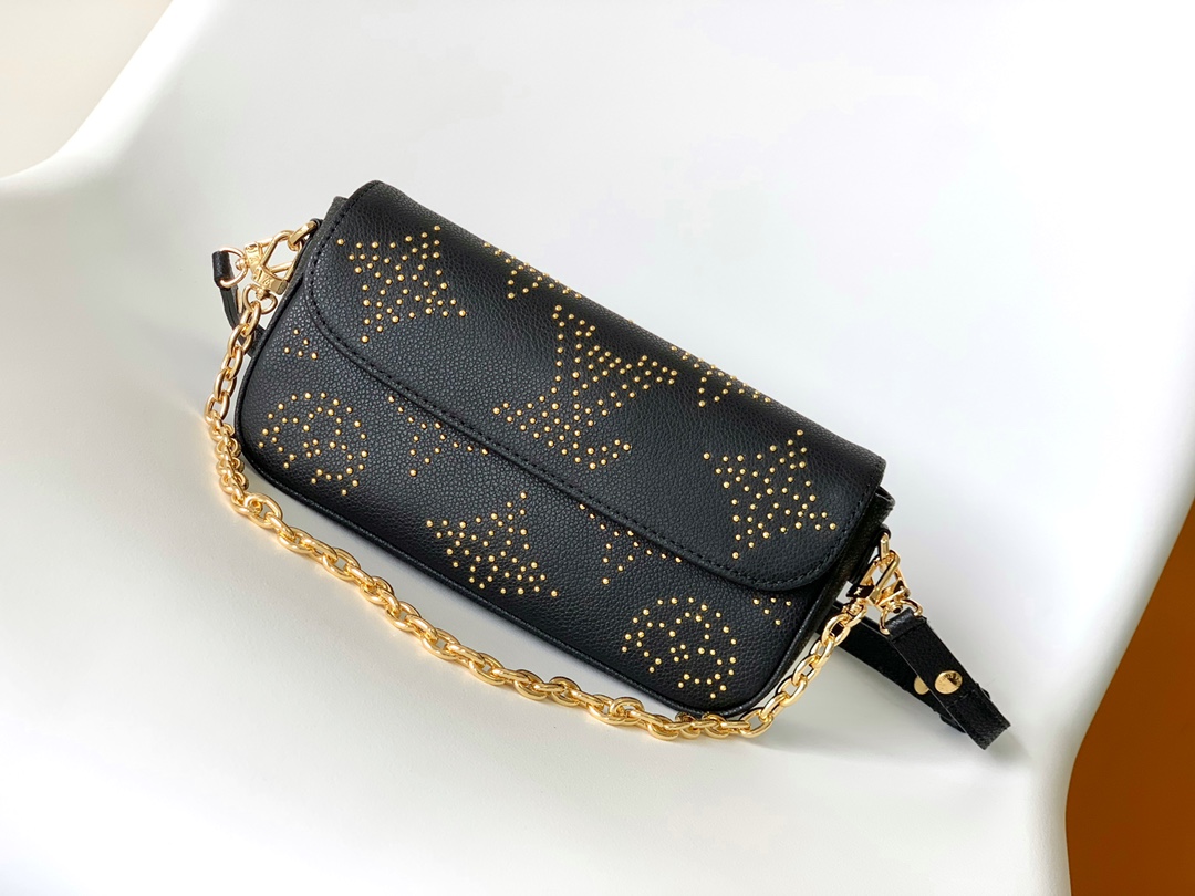 Louis Vuitton LV 10A Handbag Shoulder Bag on Chain Ivy M82653