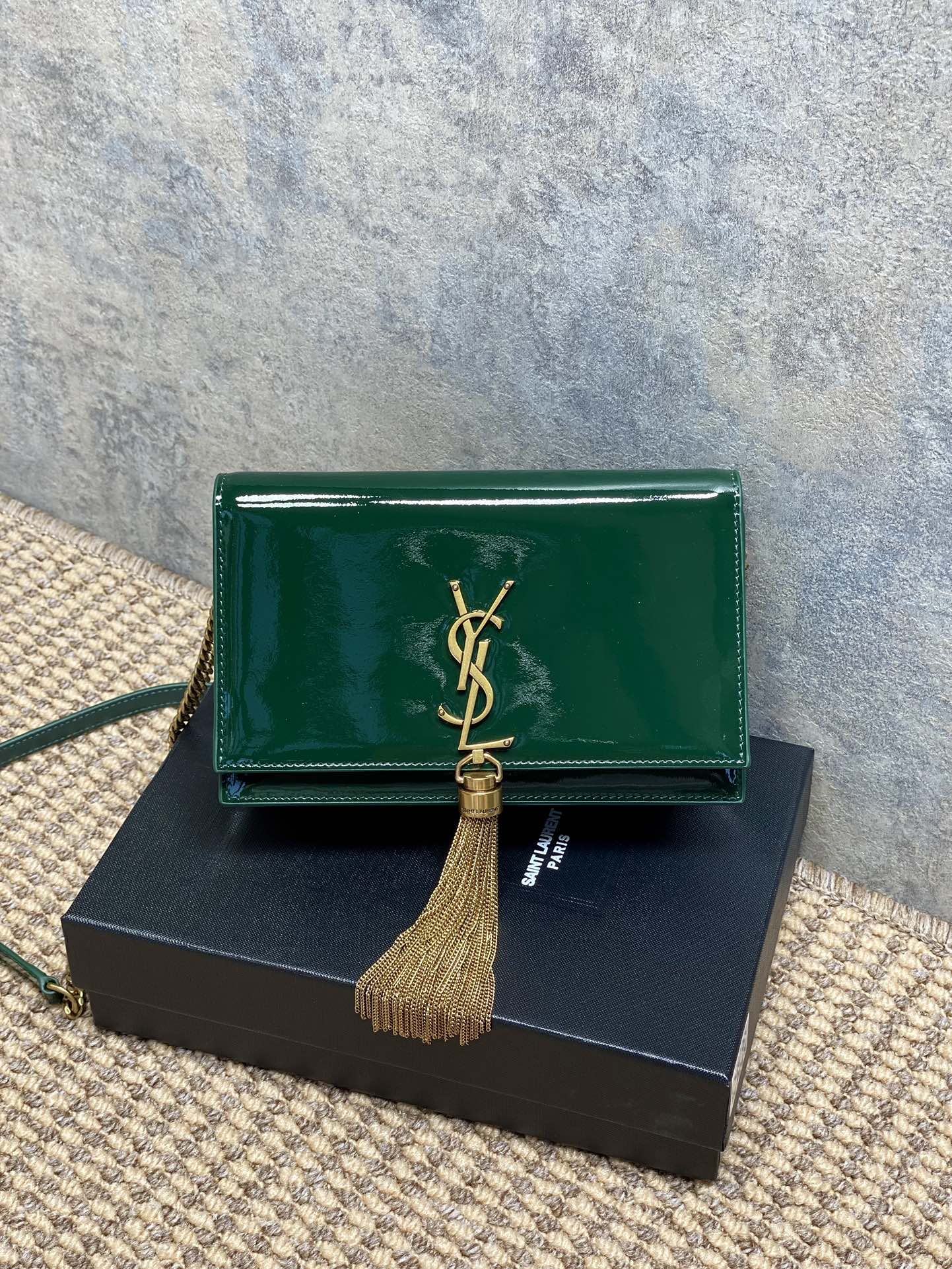Saint Laurent Emerald Green Patent Leather Chain Shoulder Bag with Gold Tassel - KAIROO
