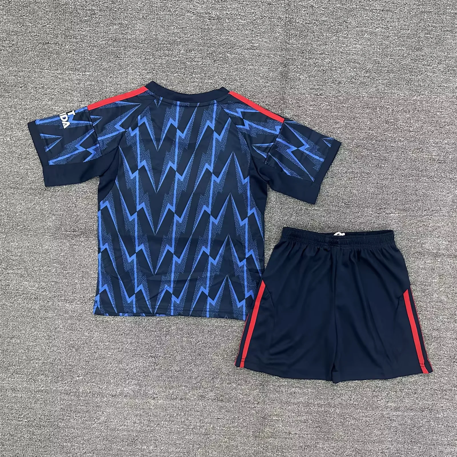 Kids kit Arsenal 25/26 Away 16-28