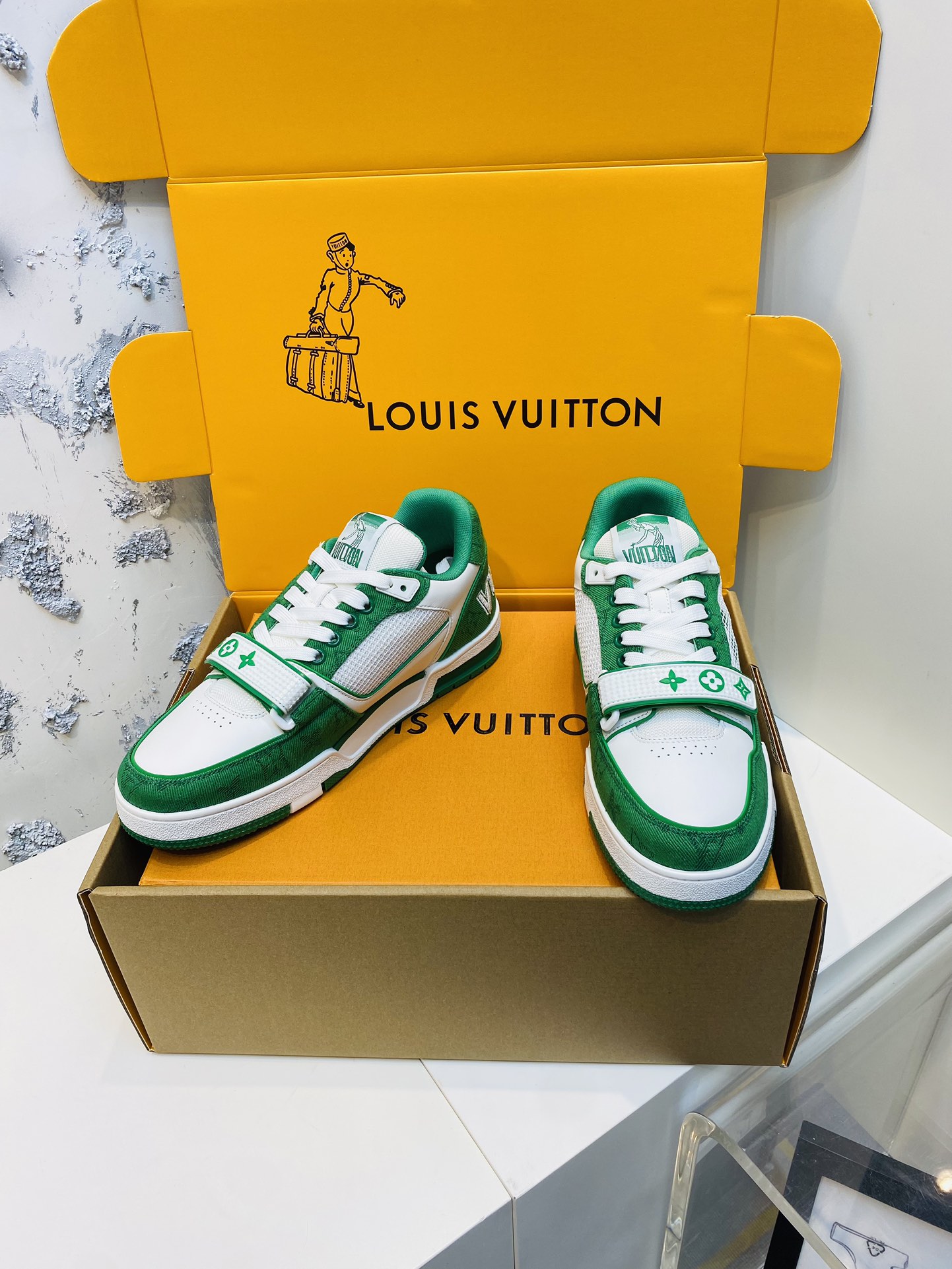LV Unisex Trainer Sport Shoes